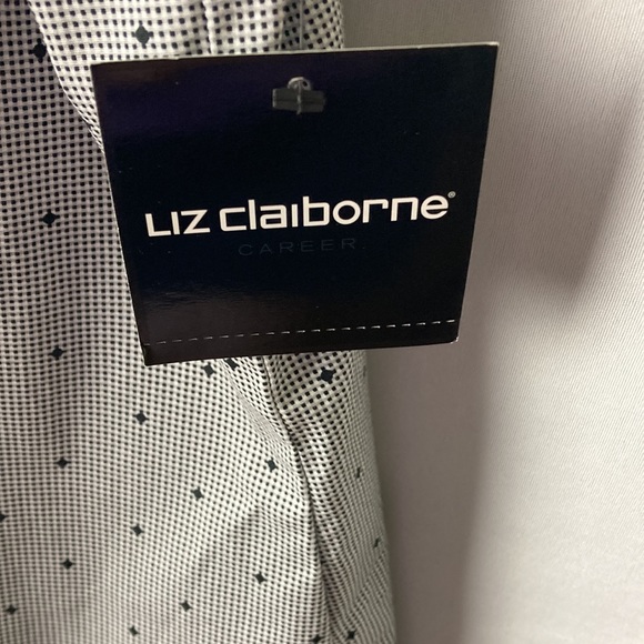 Liz, Claiborne, 2X, black and white short sleeve shirt - Picture 4 of 8